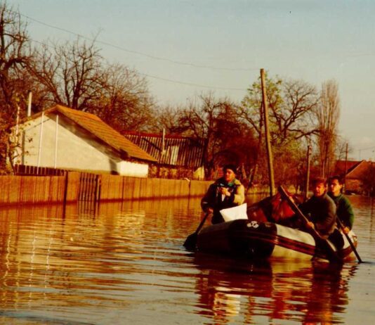 Без жертв не обійшлося: які наслідки були від повені на Закарпатті у 1998 році