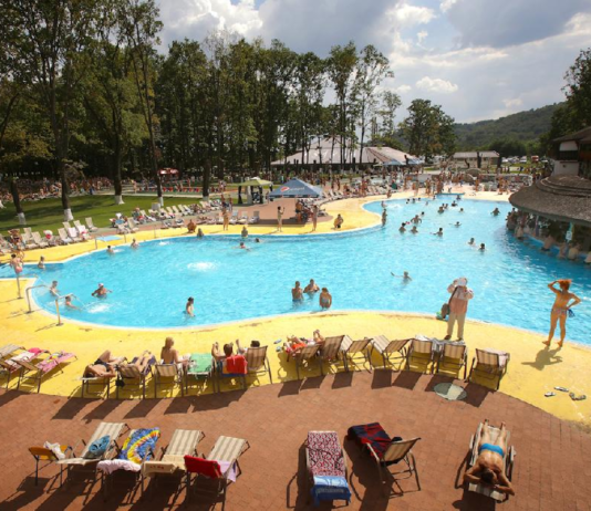 Відпочинок на Закарпатті: ТОП найкращих баз для туристів